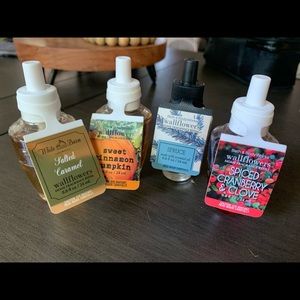 NWT Bath and Body Works Wallflowers Refills